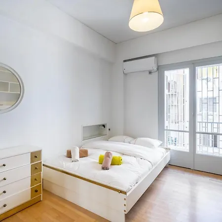 Charming And Renovated Flat In The Heart Of Daire